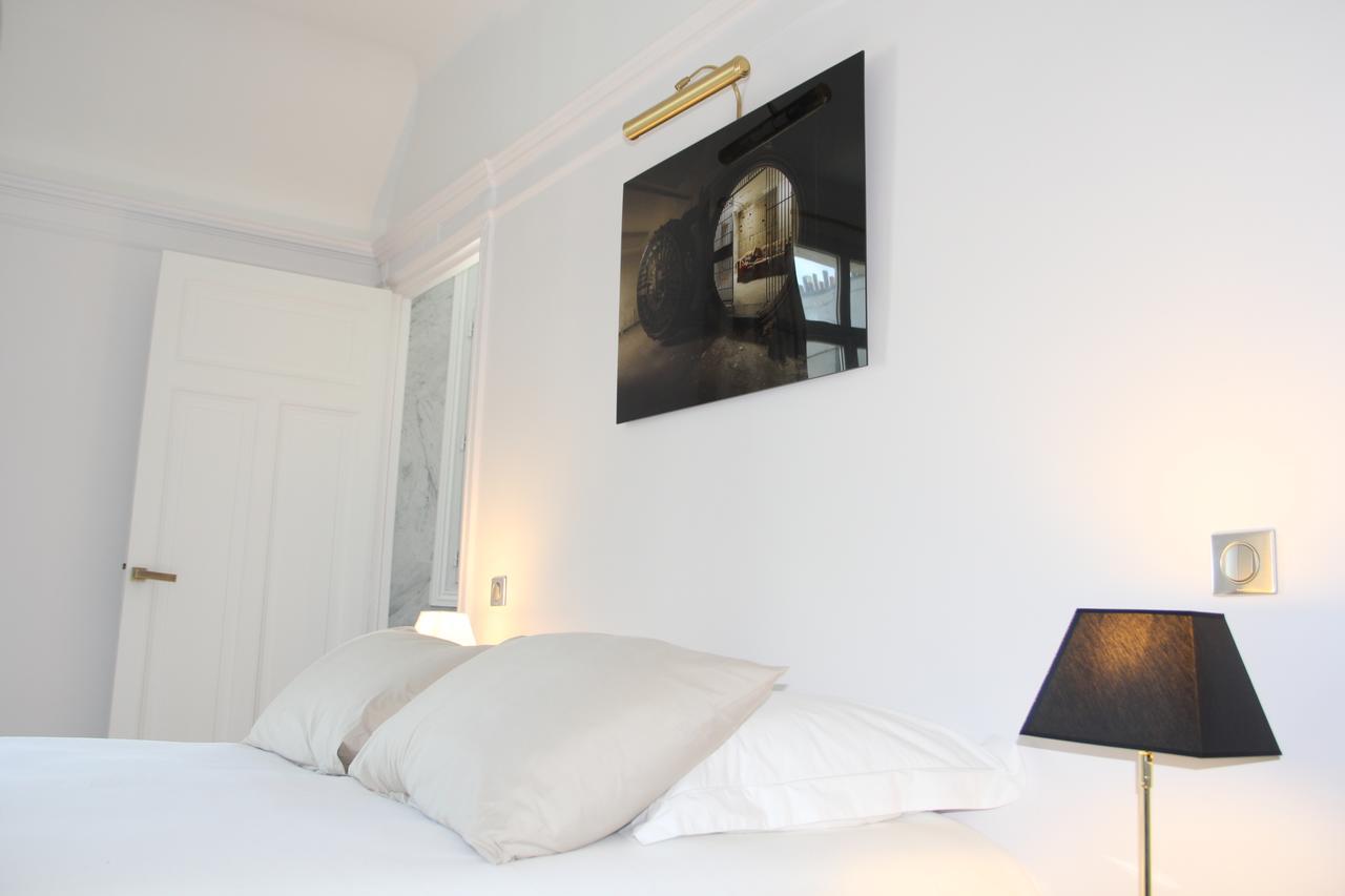 Appartement Champs Elysees Paříž Exteriér fotografie